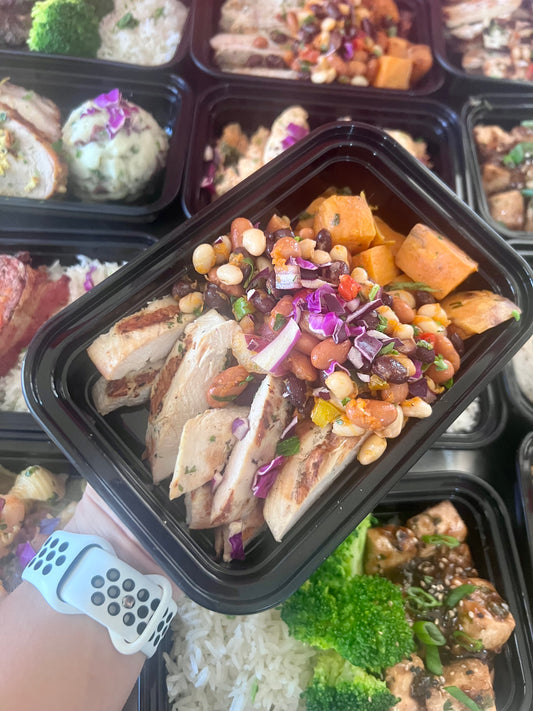 Pechuga al grill con Batata Chunks y Ensalada de granos