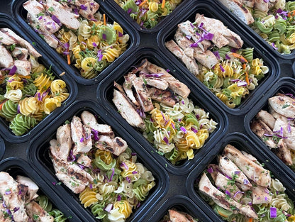 Pasta Primavera con Pechuga al grill