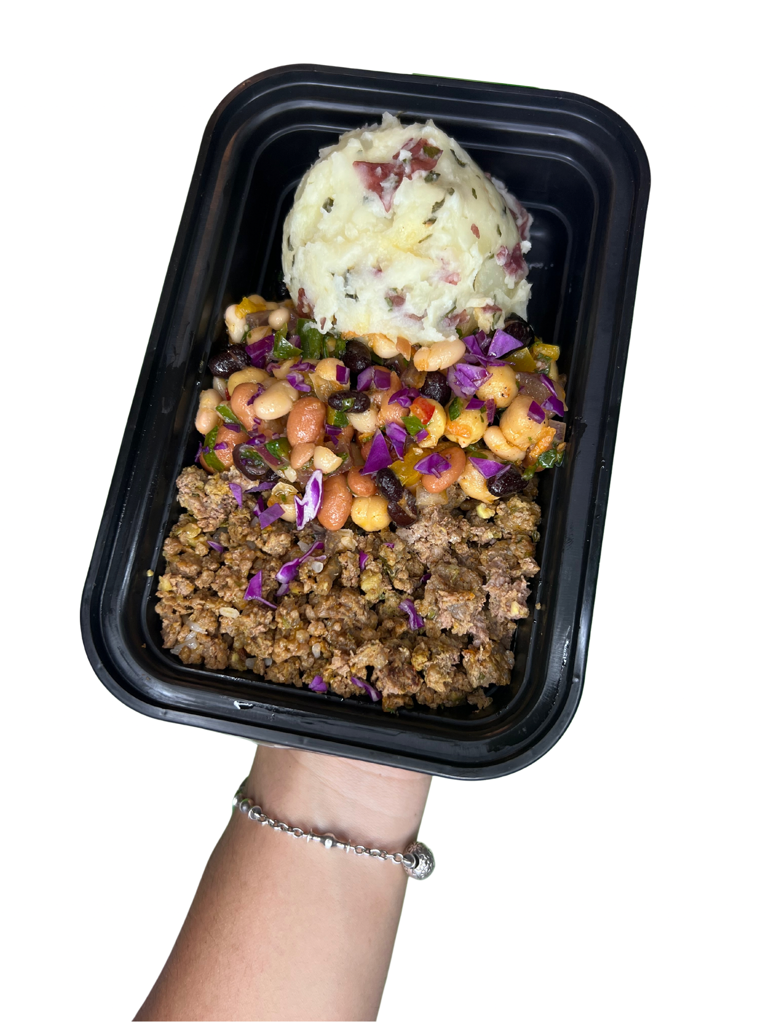 Carne molida de res con majado de papa y ensalada de granos